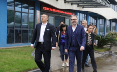 熱烈歡迎意大利圭迪佐洛市市長一行蒞臨我司參觀！